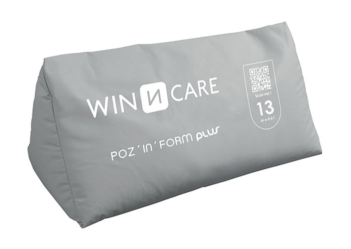 [VPOZ13SG] Coussin de positionnement - POZ IN FORM PLUS - Triangulaire - 45x25x25 cm - housse PU HD amovible